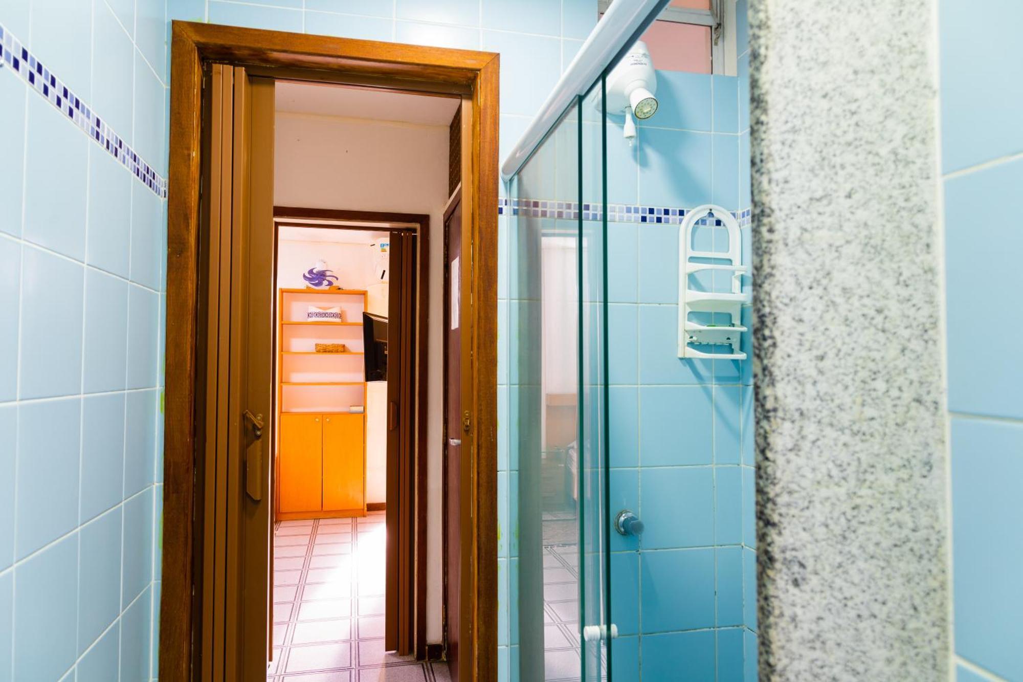 Rio Loft Copacabana Posto 6 Com Camas De Casal E Sofa Cama E Colchao